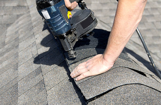 Best Roof Moss and Algae Removal  in George West, TX
